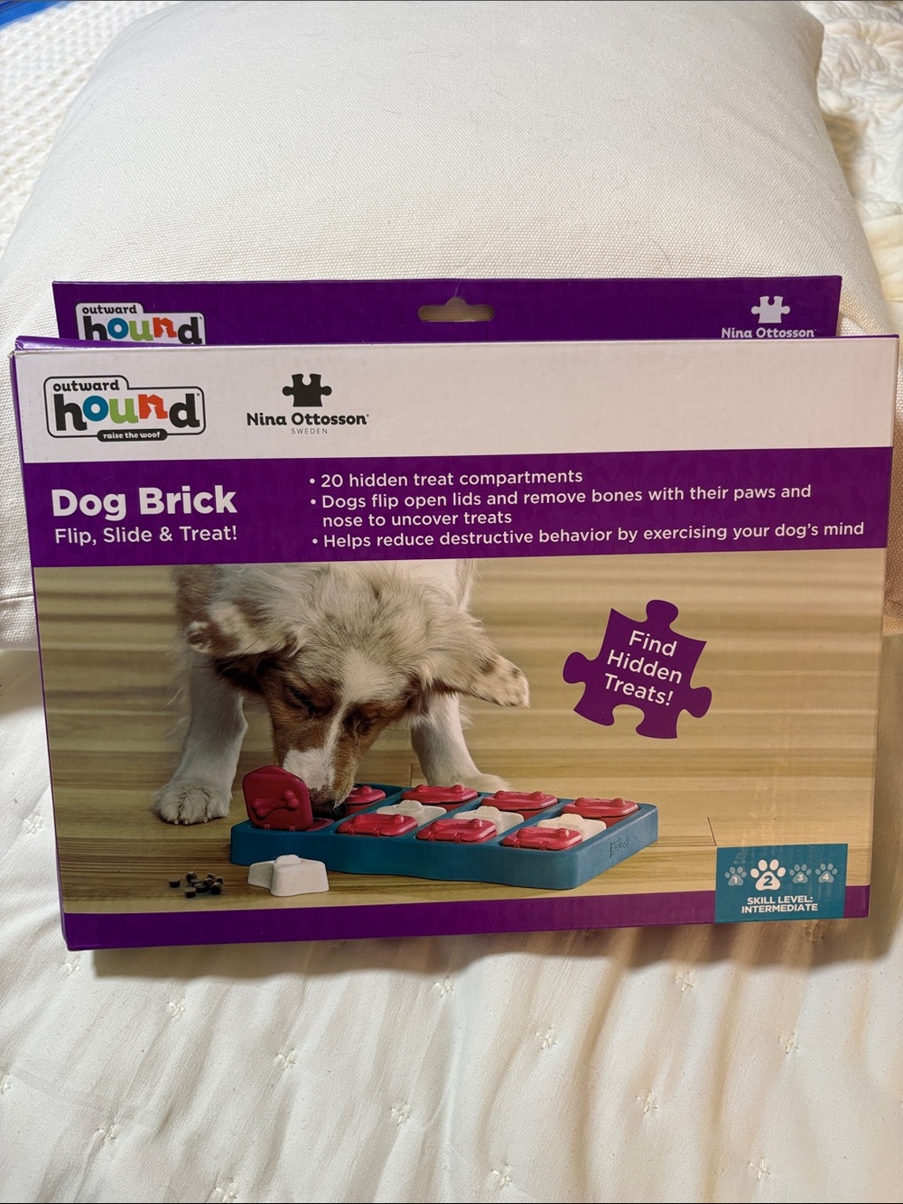 Outward Hound New in Box Dog Brick Treat Puzzle Toy - Purple & Blue
